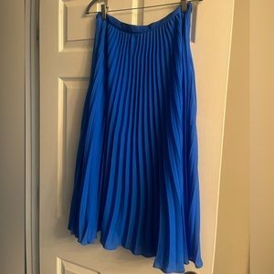 Cute royal blue pleated skirt